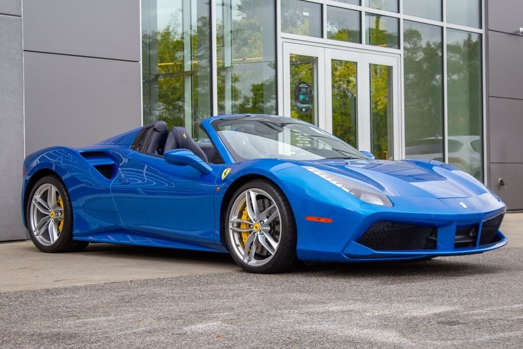 2018 Ferrari 488 Spider photo 3
