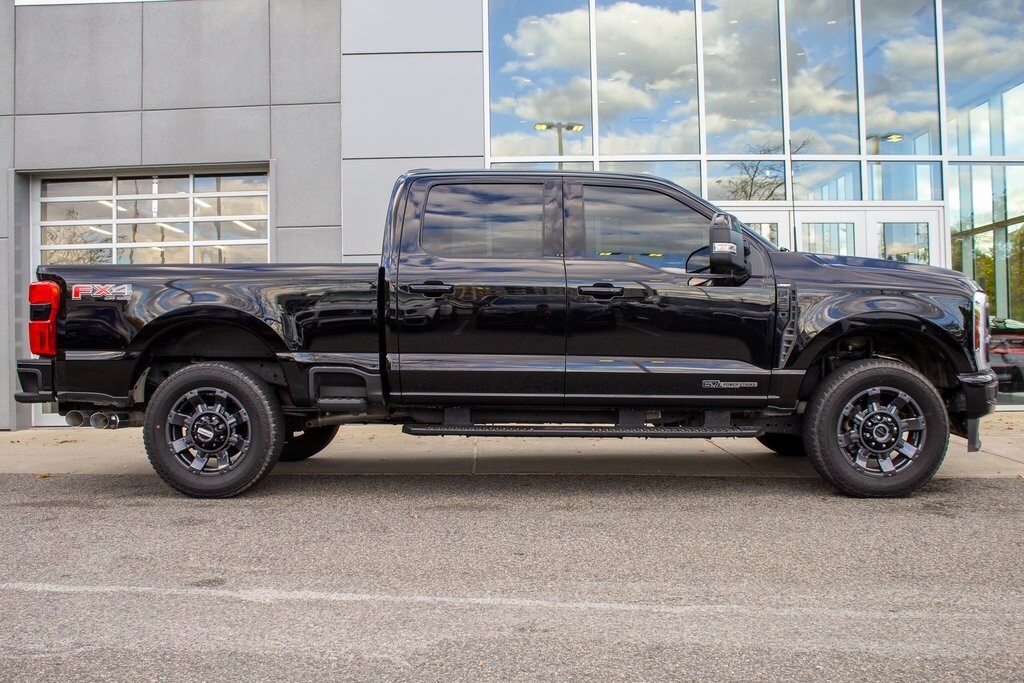 2024 Ford F-250 Lariat photo 4