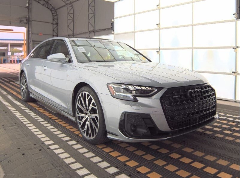 2023 Audi A8 L 55 photo 3