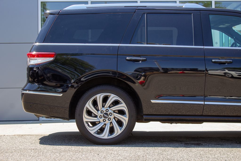 2024 Lincoln Navigator Reserve - Photo 6