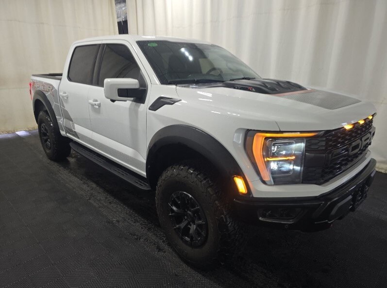 2023 Ford F-150 Raptor photo 3