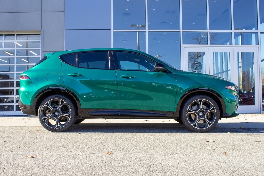 2025 Alfa Romeo Tonale BASE SPRINT photo 4