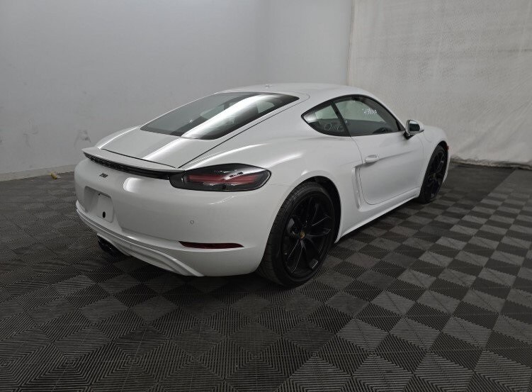 2025 Porsche Cayman Base photo 4