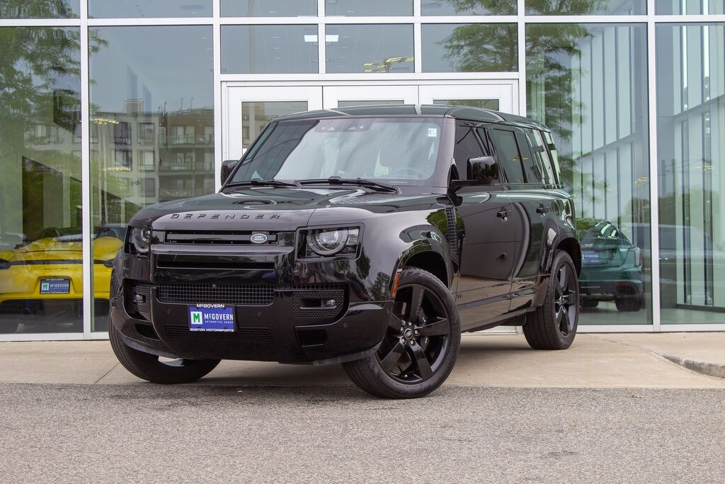Used 2025 Land Rover Defender 110 V8 SUV