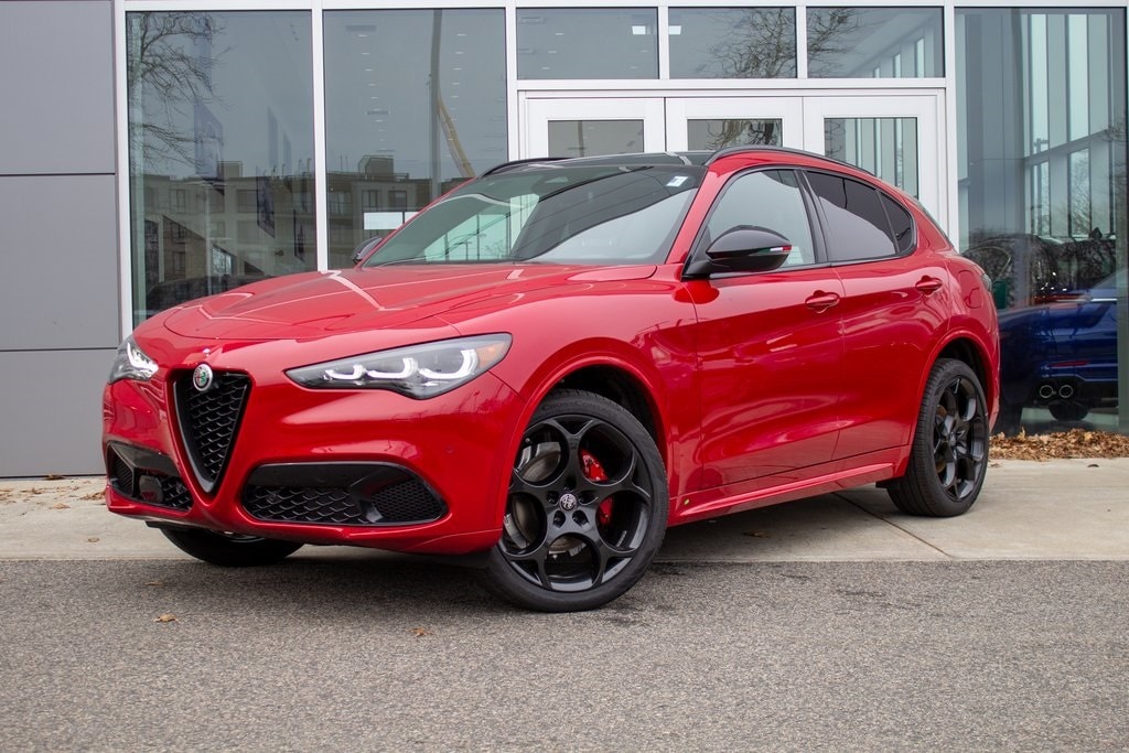 2025 Alfa Romeo Stelvio Special Edition