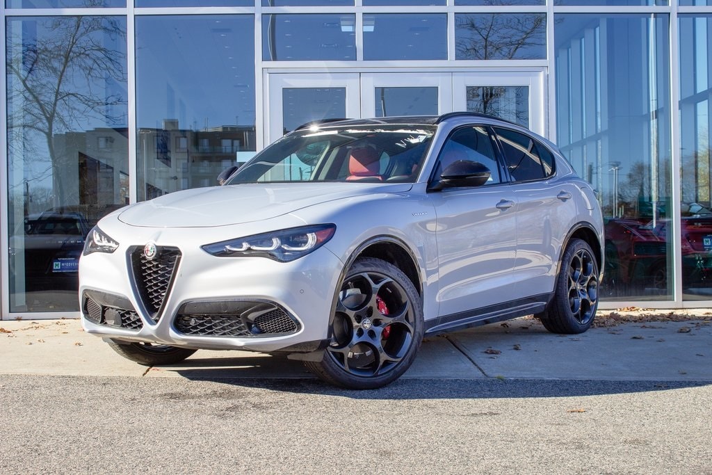 New 2025 Alfa Romeo Stelvio SUV