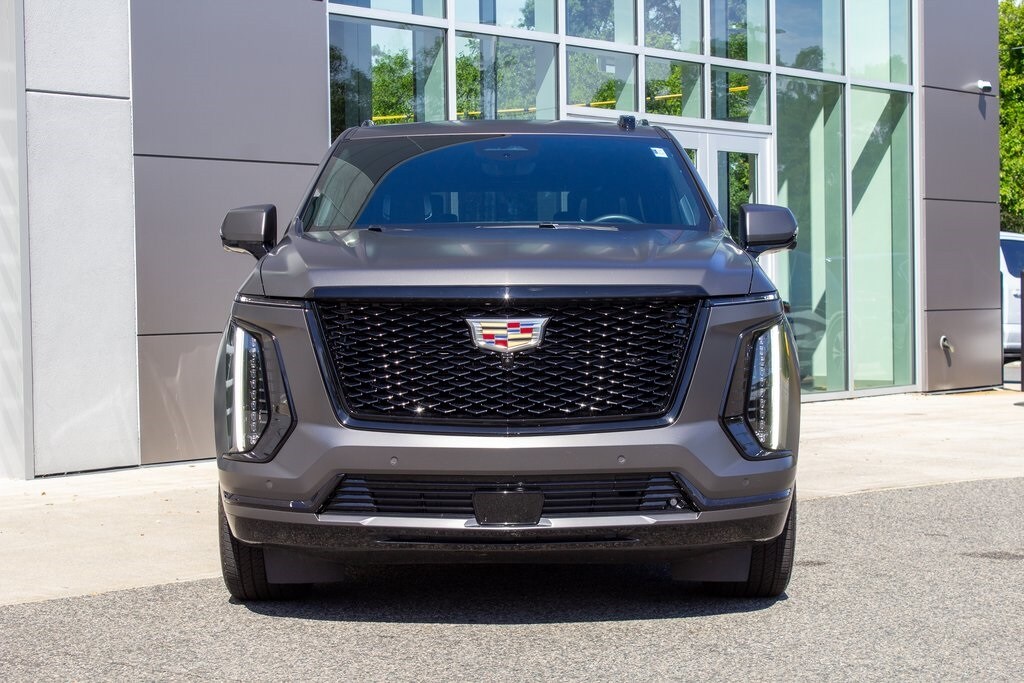 2025 Cadillac Escalade ESV Sport Platinum photo 2