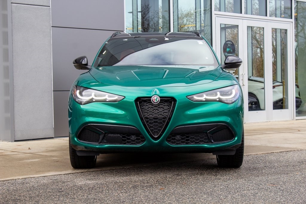 New 2025 Alfa Romeo Stelvio SUV
