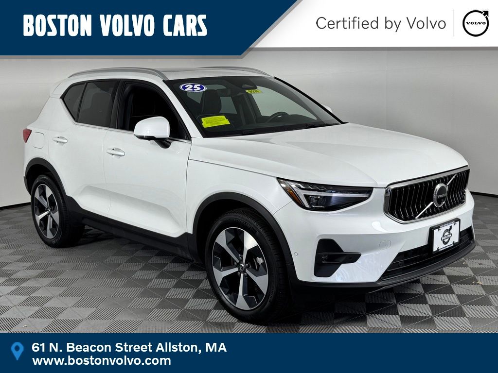 2025 Volvo Xc40