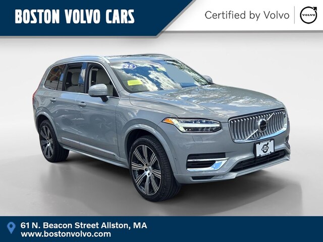 2025 Volvo XC90 Plug-In Hybrid T8 Plus SUV