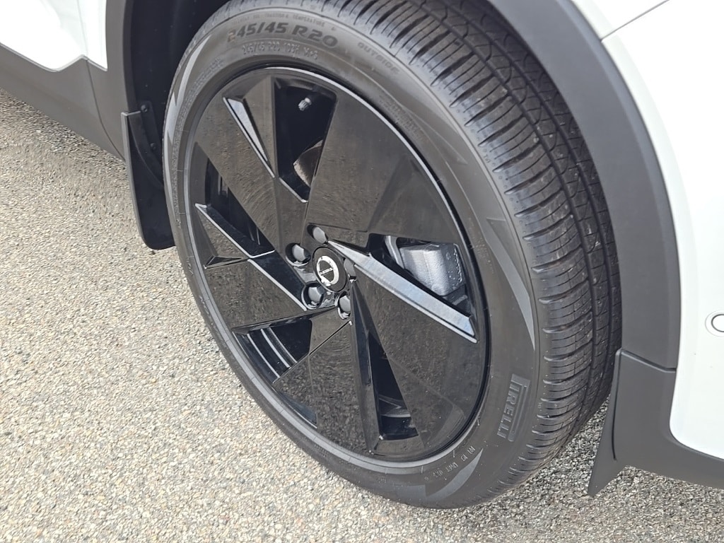 New 2026 Volvo XC40 B5 Ultra Black Edition SUV