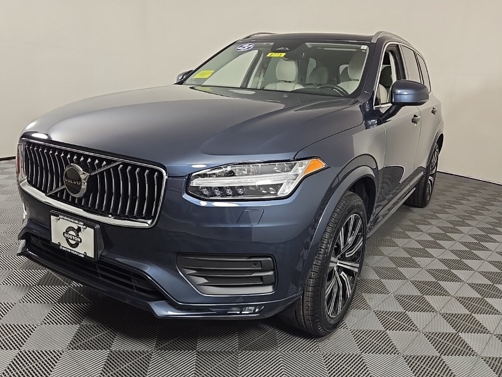 2023 Volvo XC90 Core photo 3
