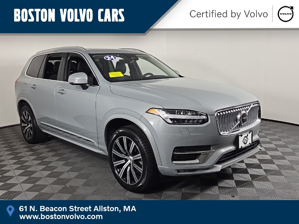 2024 Volvo XC90 Core's photo