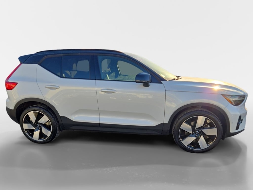Certified 2024 Volvo XC40 Ultimate with VIN YV4EH3HM3R2299182 for sale in Boston, MA