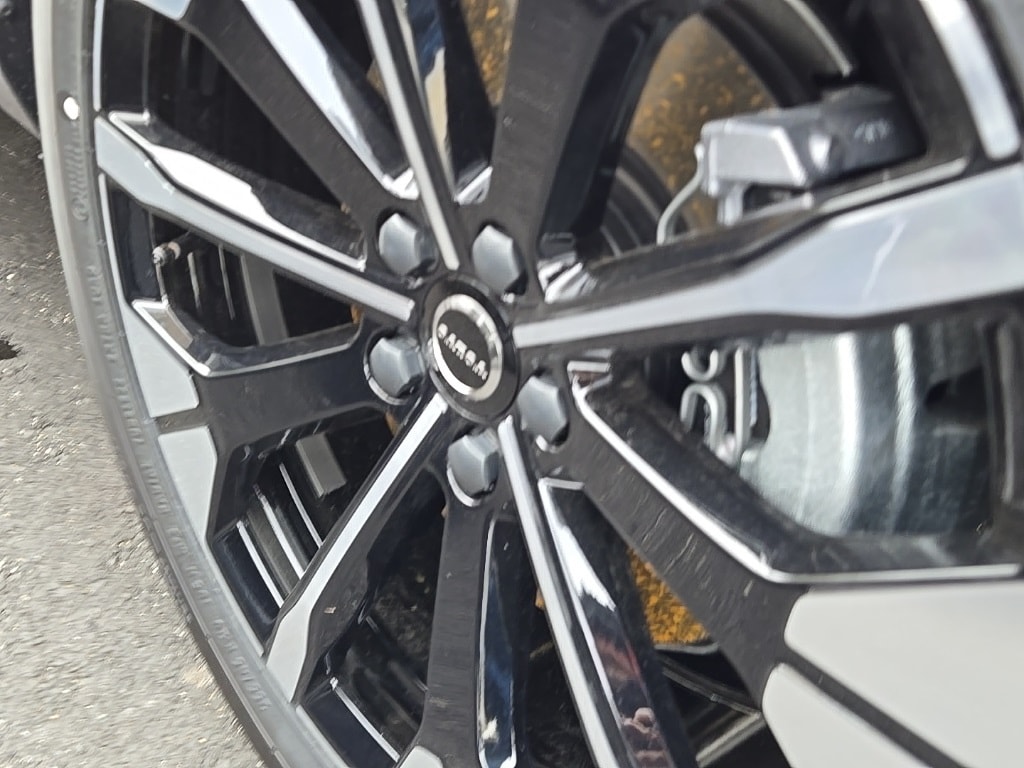 New 2026 Volvo XC60 B5 Plus SUV