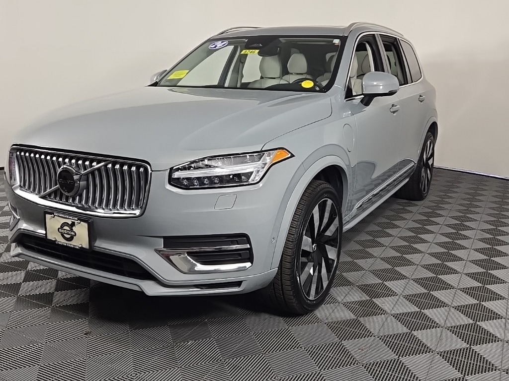 Certified 2024 Volvo XC90 Recharge Plug-In Hybrid T8 Plus Bright Theme 7 Passenger SUV
