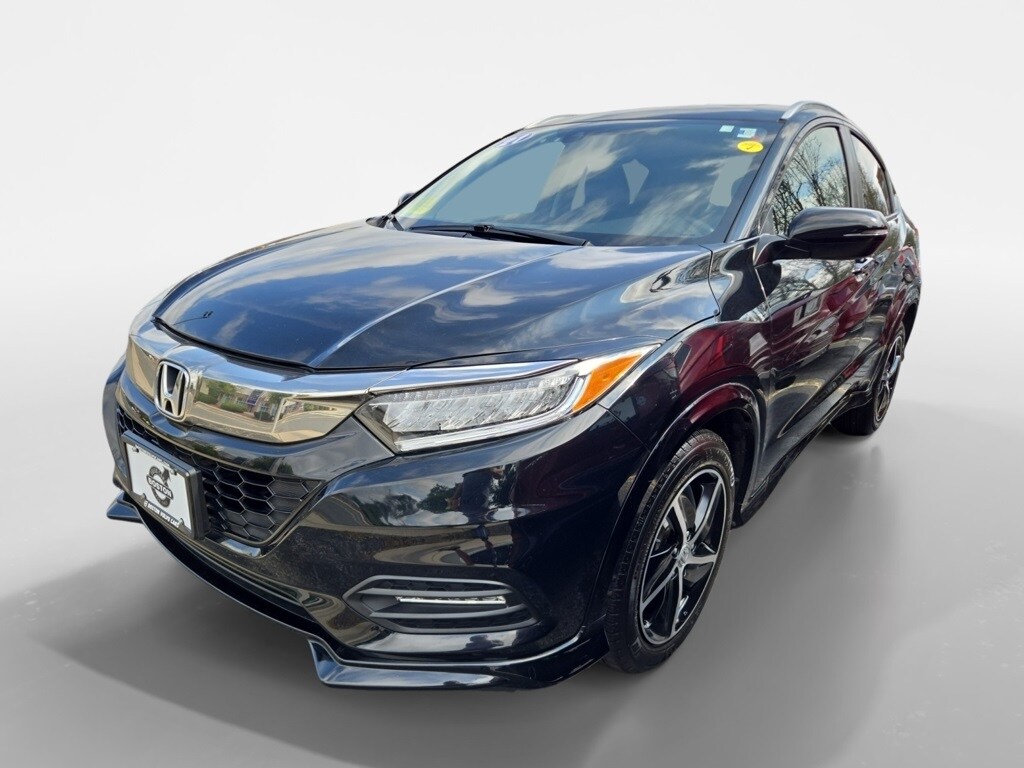 2021 Honda HR-V Touring photo 2