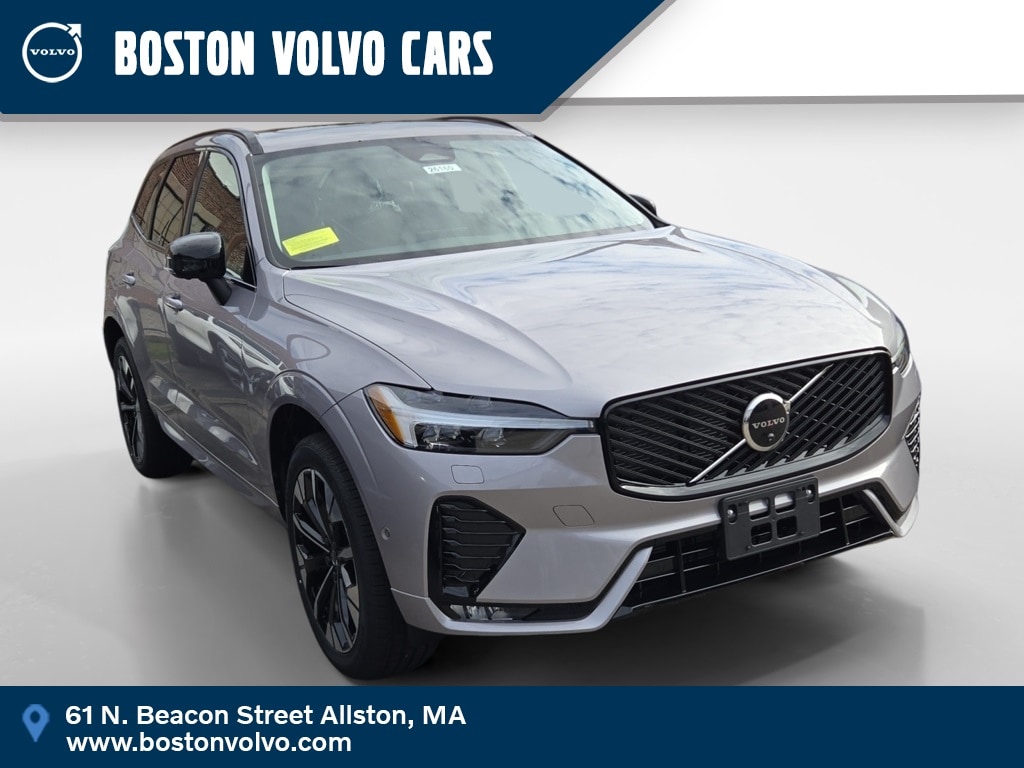 2026 Volvo XC60 Plus's photo