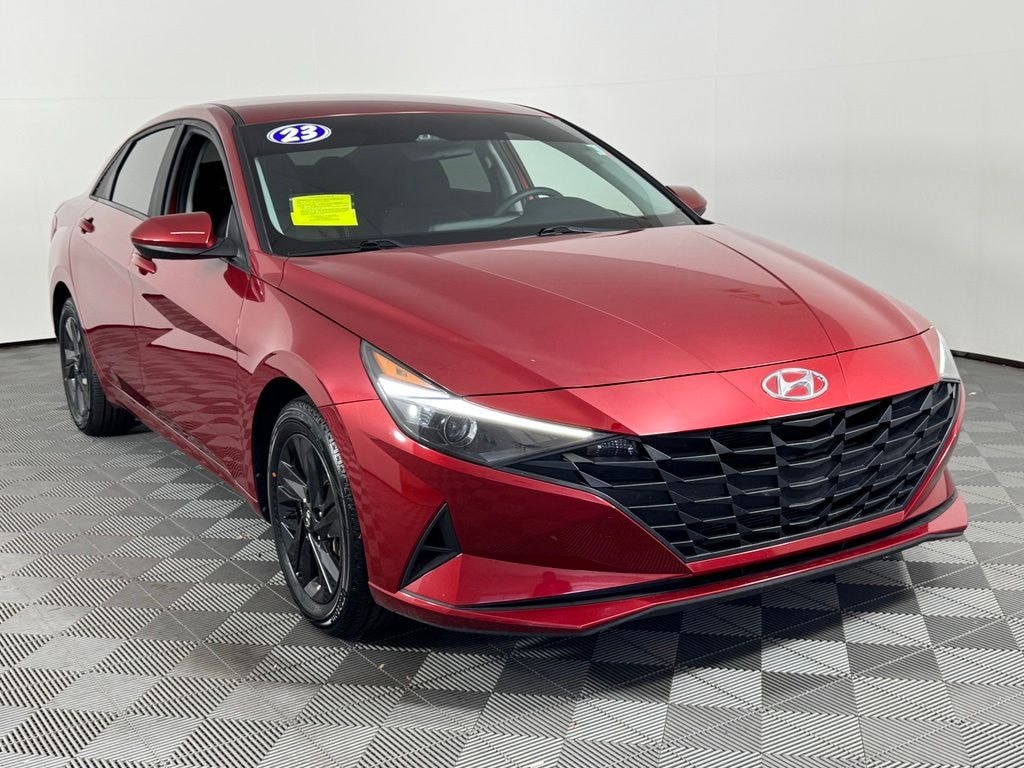 Used 2023 Hyundai Elantra SEL Sedan