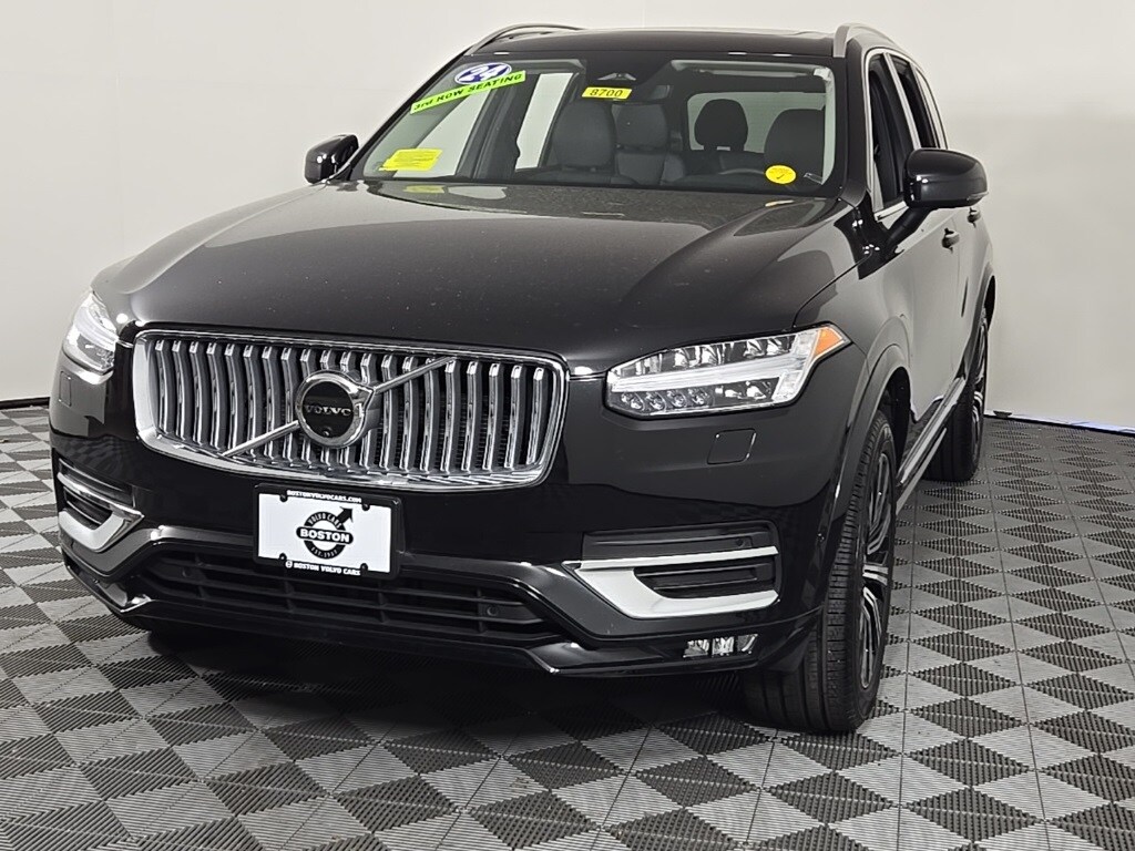 2024 Volvo XC90 Plus photo 2