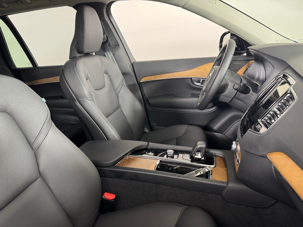Certified 2024 Volvo XC90 Plus with VIN YV4062JE5R1252755 for sale in Boston, MA