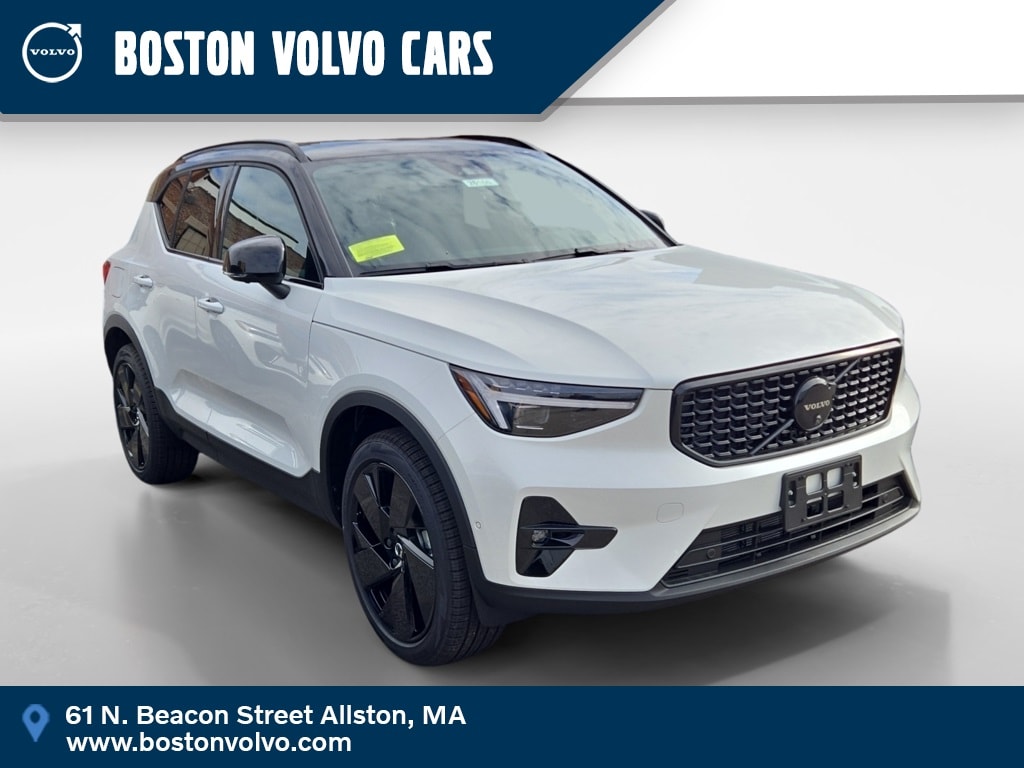 2026 Volvo XC40 Ultra Black Edition's photo