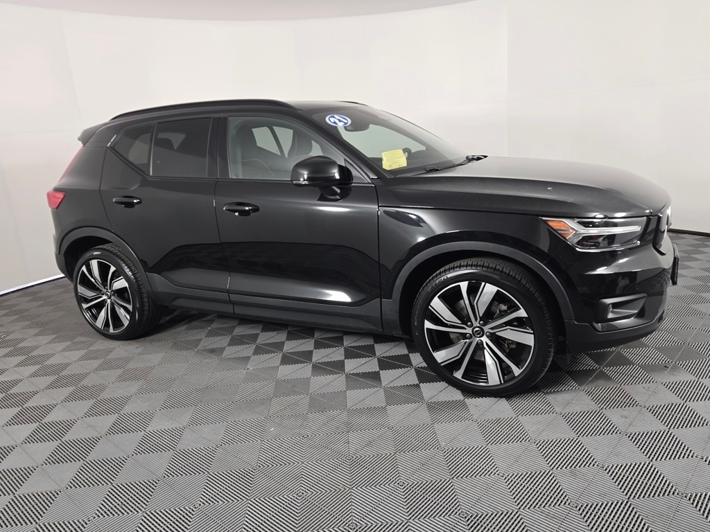 Used 2021 Volvo XC40 Recharge Pure Electric P8 SUV