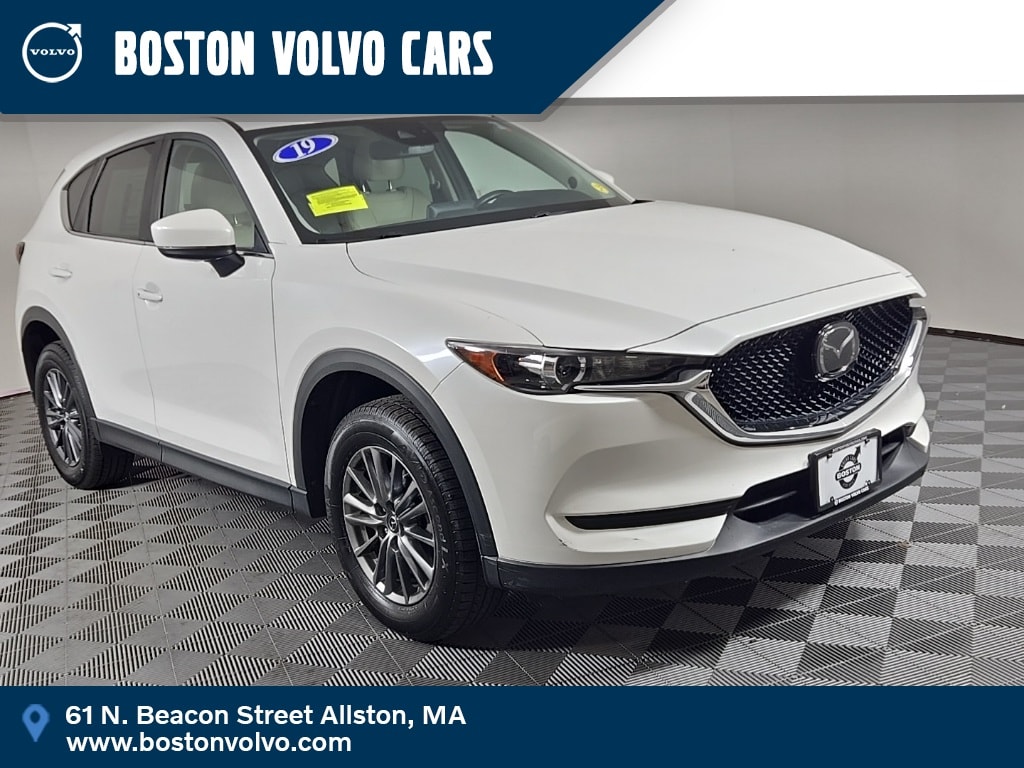 2019 Mazda CX-5 Touring's photo