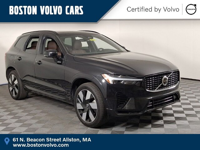 2024 Volvo XC60 Recharge Plug-In Hybrid T8 Plus Dark Theme SUV