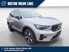 2026 Volvo XC40 B5 Plus AWD SUV