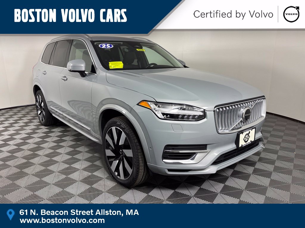 2025 Volvo XC90 Plug-In Hybrid