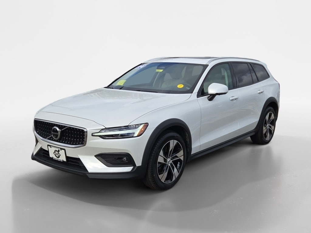 Certified 2024 Volvo V60 Cross Country B5 Plus Wagon