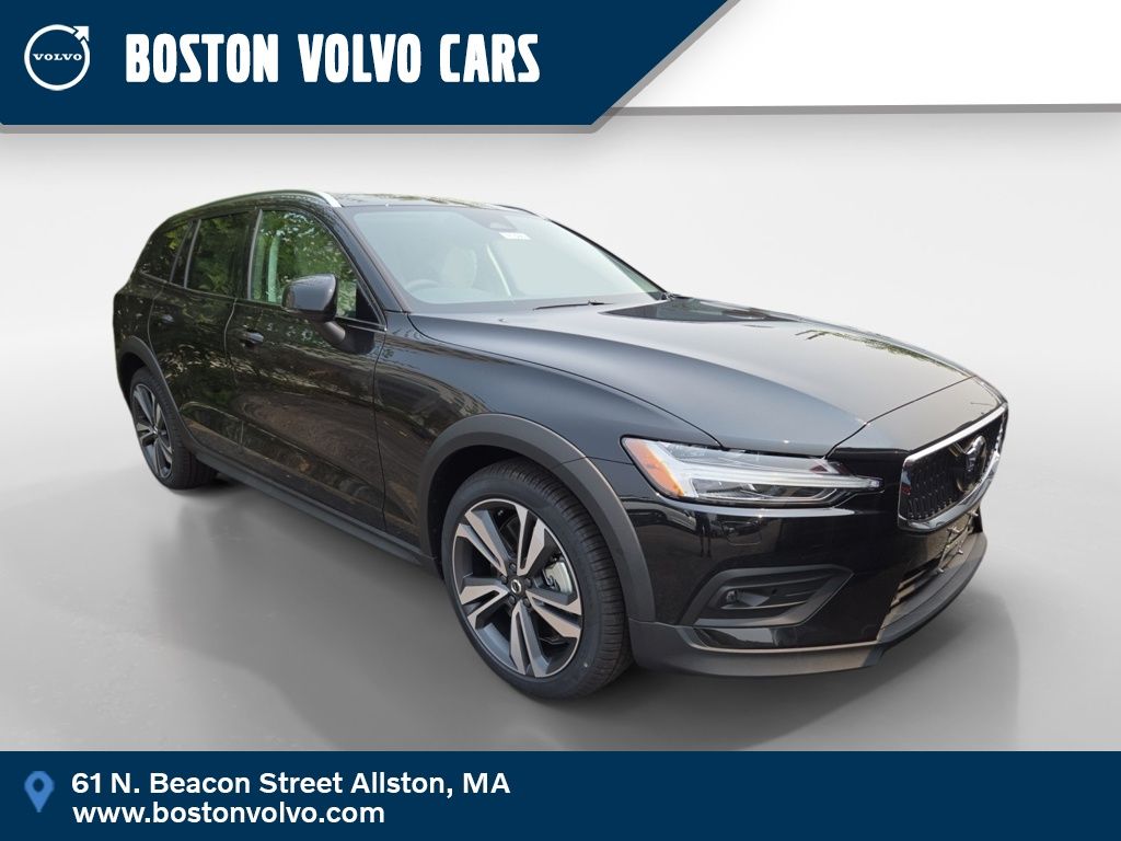 2026 Volvo V60 Cross Country