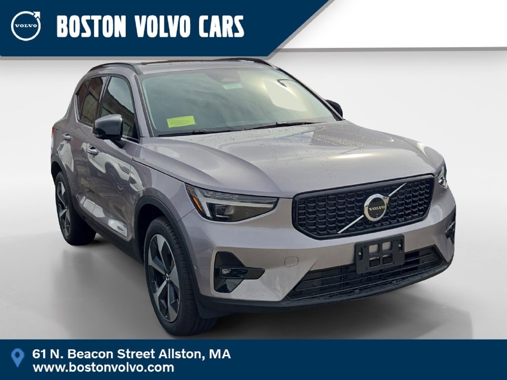 2026 Volvo XC40