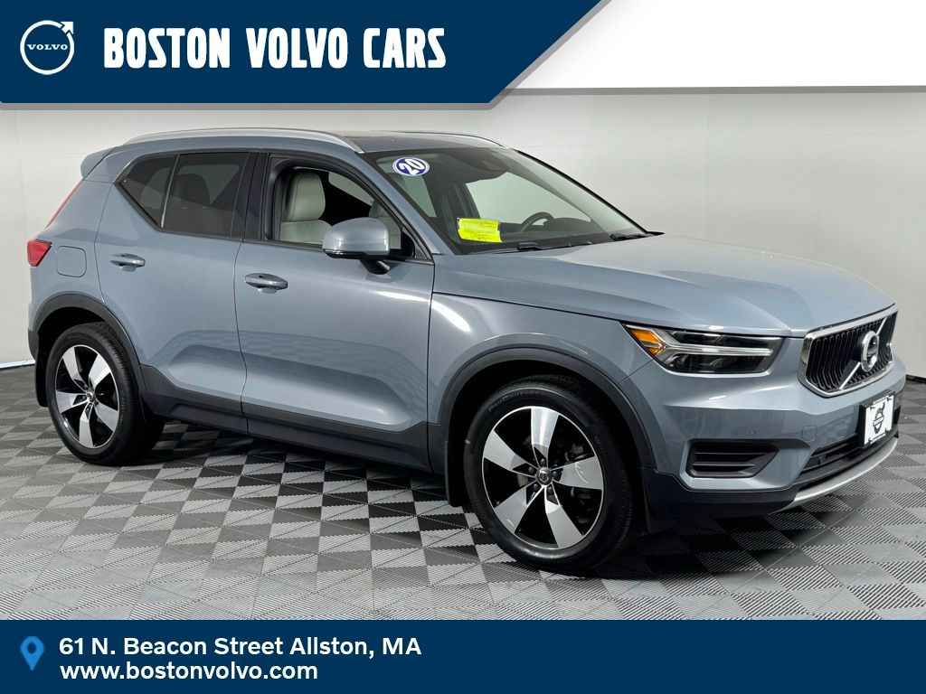 2020 Volvo XC40