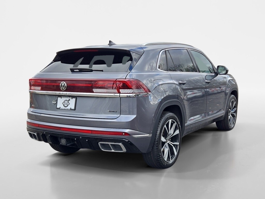 2024 Volkswagen Atlas Cross Sport SEL Premium R-Line photo 2