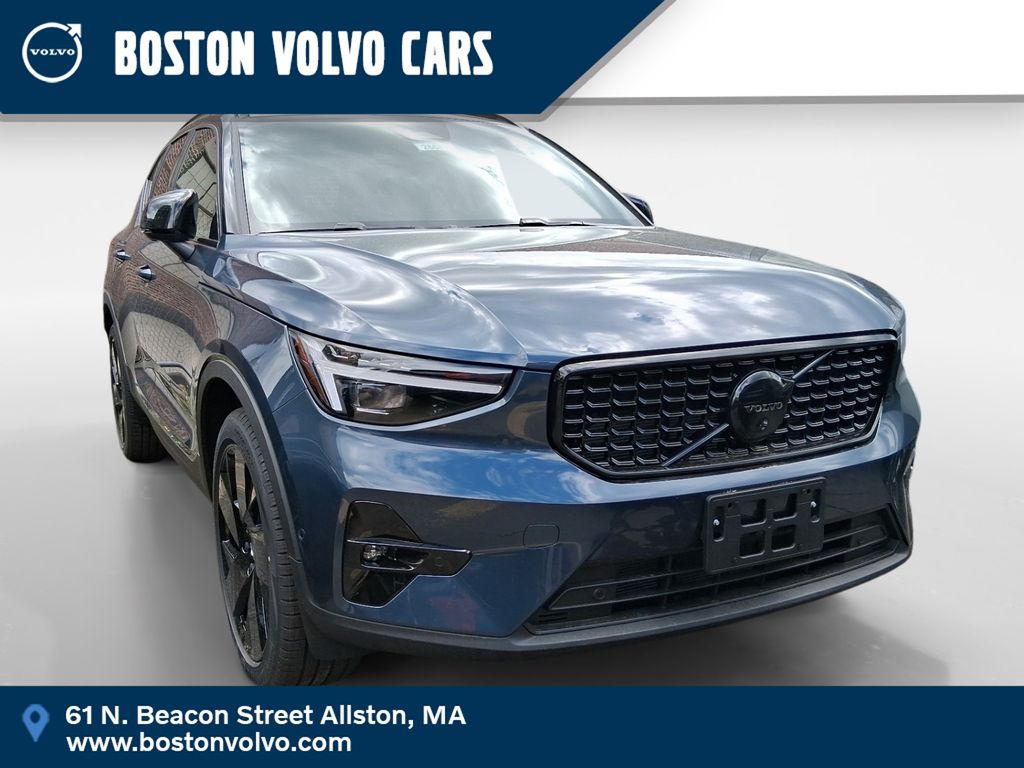 2026 Volvo XC40 B5 Ultra Ultra Black Edition AWD's photo