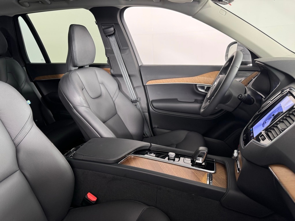 Certified 2024 Volvo XC90 Plus with VIN YV4062JE7R1186077 for sale in Boston, MA