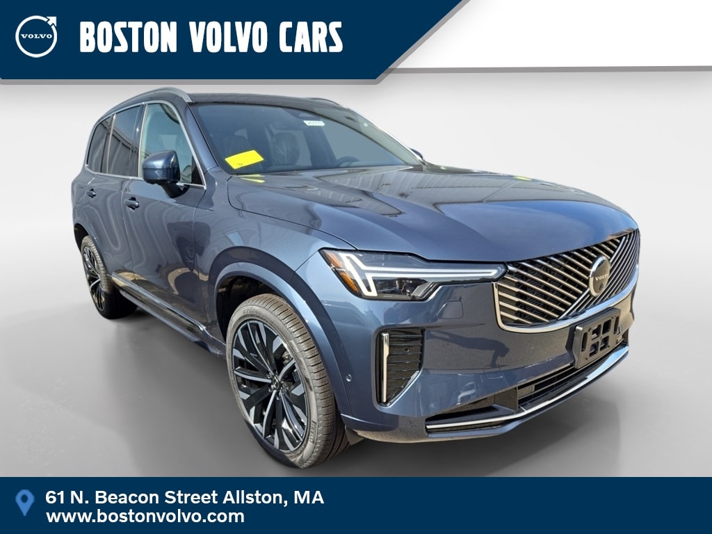 2026 Volvo XC90 Plus's photo