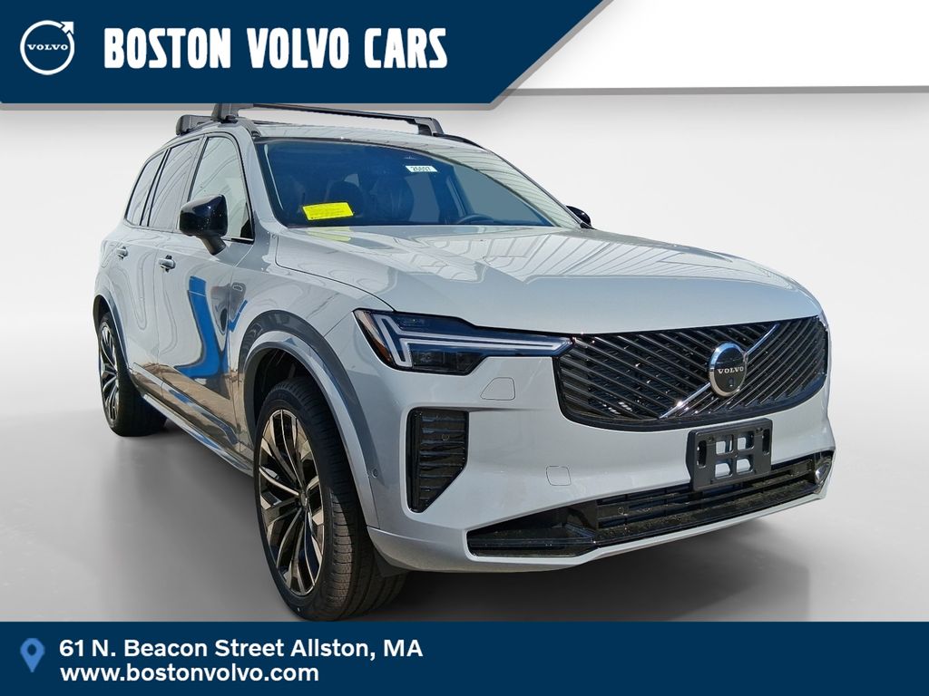 2026 Volvo XC90 T8 Recharge Ultra Dark 4WD's photo