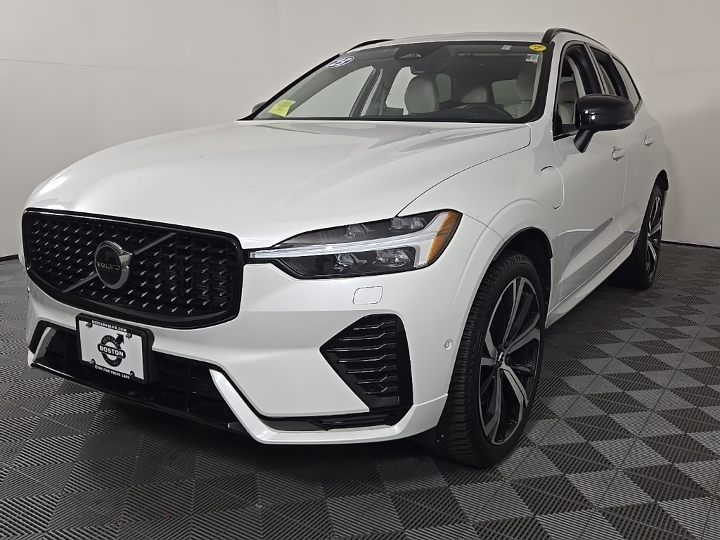 Certified 2023 Volvo XC60 Recharge Plug-In Hybrid Ultimate SUV