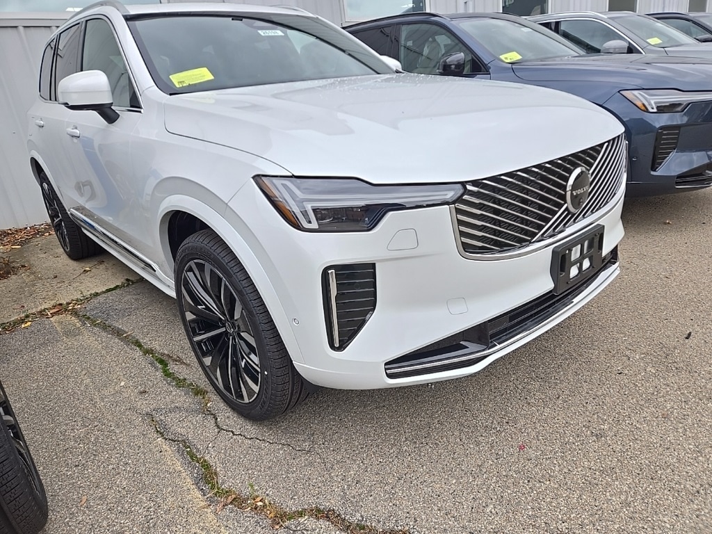 New 2026 Volvo XC90 B6 Plus 7-Seater SUV