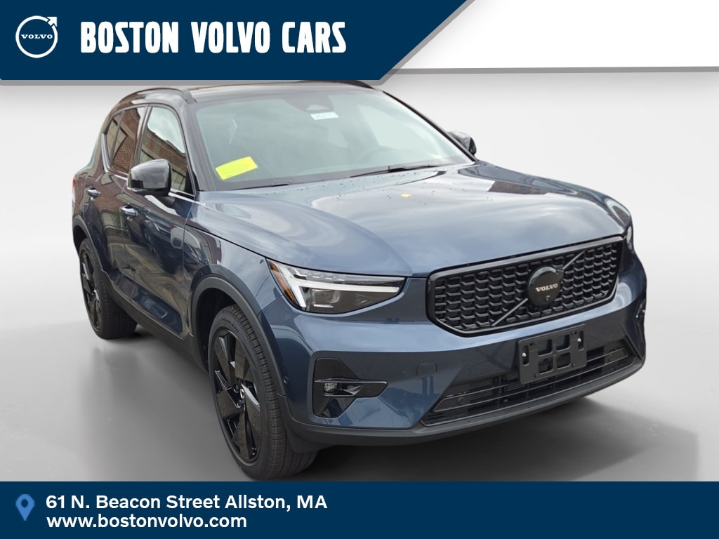 2026 Volvo XC40 Ultra Black Edition's photo