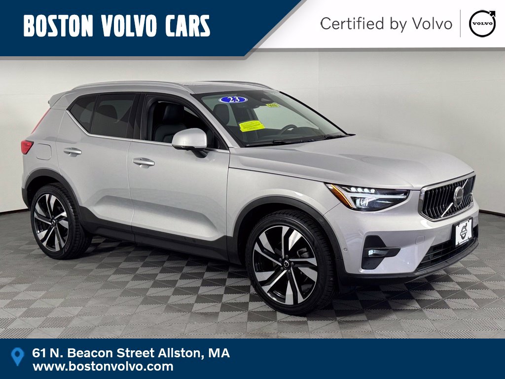 2023 Volvo XC40