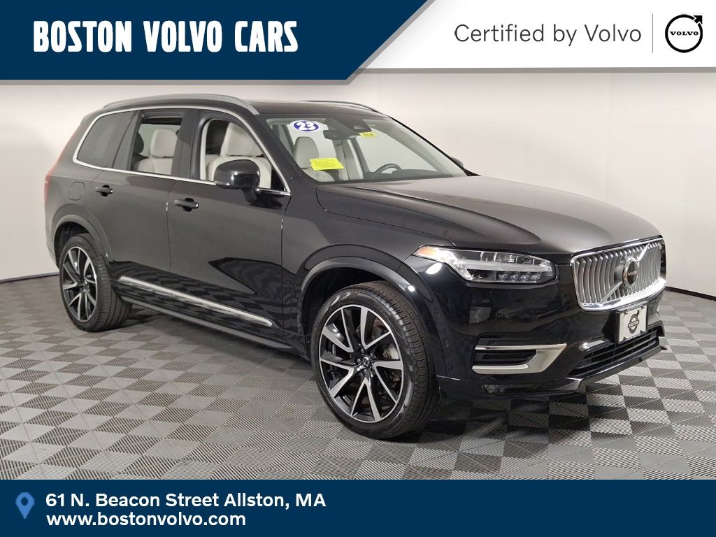 2023 Volvo XC90 SUV 