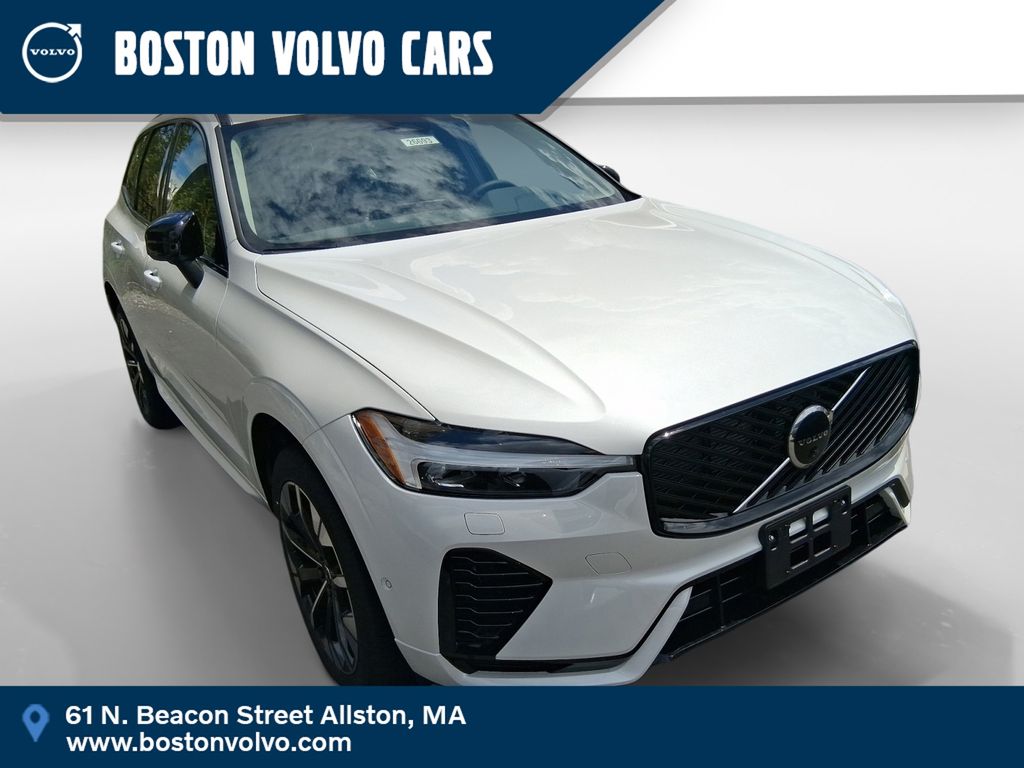 2026 Volvo XC60 T8 Plus Dark AWD's photo