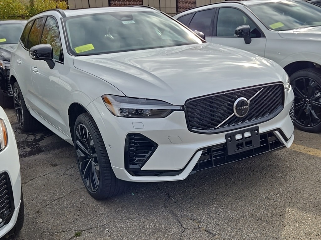 New 2026 Volvo XC60 plug-in hybrid T8 Ultra SUV