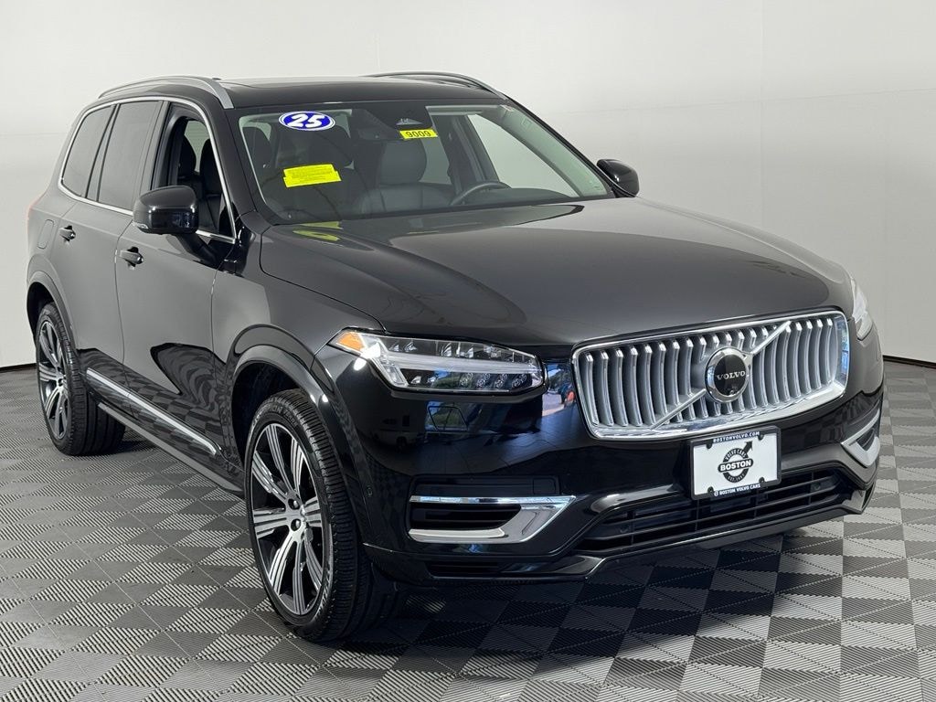Certified 2025 Volvo XC90 Plug-In Hybrid T8 Plus SUV