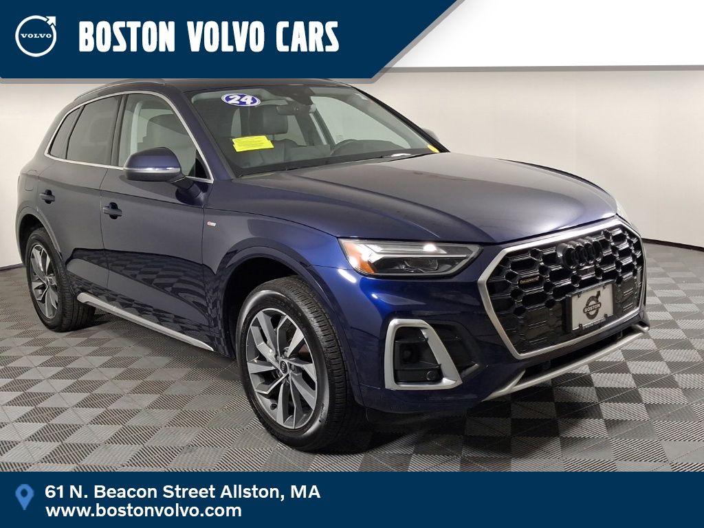 2024 Audi Q5 45 Premium Plus's photo