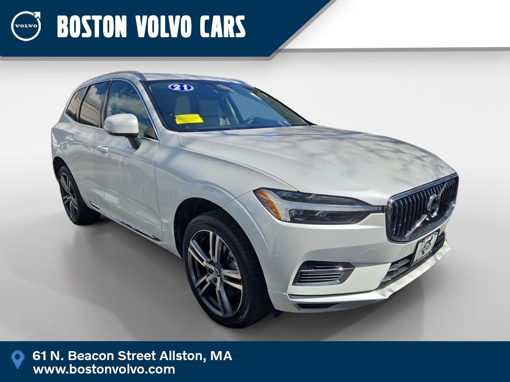 2021 Volvo XC60 Recharge Plug-In Hybrid T8 Inscription Expression
